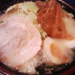 ラーメン 戦国 - 塩トンコツ全部載せ