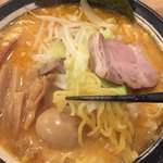 北海道ラーメン 味噌自慢 ぼう屋 - 辛々味噌ラーメン＠900円＋味玉@100円