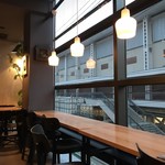 レストラン エイタブリッシュ - 店内