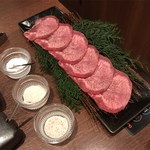 Kuroge Wagyuu Yakiniku Nikudokoro Kisshan - 塩タン