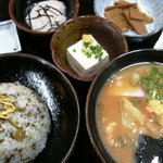 山賊旅路 - 高菜めし定食1,100円