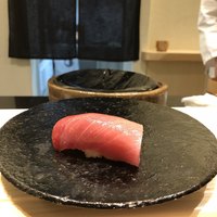 鮨 なんば 日比谷 - （2018年4月）中トロ(^.^)