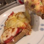 いな穂 - 不思議な食感の厚揚げピザ
