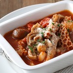 牛モツのトマト煮込み