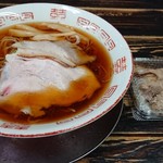 長尾中華そば 西バイパス店 - あっさり細麺とにぐめし
