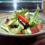 わだのや - アボカドとトマトのサラダ