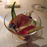 キハチ - カリフラワーとモッツァレラチーズのムース　生ハム添え