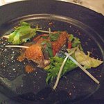 キハチ - 初鰹の叩きのミルフィーユ仕立て　梅風味