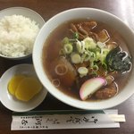 Kawashou - カツのせラーメンとご飯¥750