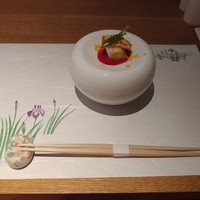 鮨・串揚げ 春夏秋冬 - 先付_鴨と下仁田葱のビーツ味噌