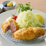 鹿児島 まん天 - 黒豚ヒレかつとゲンコツメンチかつ