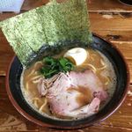 横浜ラーメン とんこつ家  - ラーメンみそ(730円)+くずれ玉子(20円)