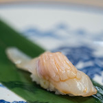 三笠鮨 - 星鰈（ほしがれひ）＋縁側（えんがは）