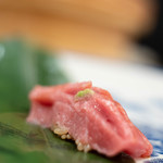 三笠鮨 - 房州勝浦（あはかつうら）鮪（しび）中肥肉（ちゆうあぶ）