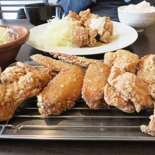 唐揚げ食べ放題のお店でランチ 黄金彩 こがねいろ 大博町店 By Hakata Ann 黄金彩 大博通り店 呉服町 からあげ 食べログ