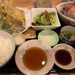 天つね - 天ぷら刺身定食