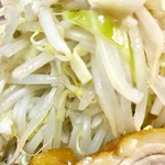 自家製ラーメン大者 - たっぷりの野菜【料理】 