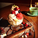カフェシャララ - パフェ