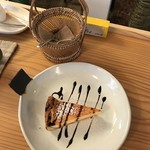 東岩坂珈琲店 - カマンベールチーズケーキ  250円
