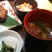 伊豆の旬 やんも 丸の内店 - 