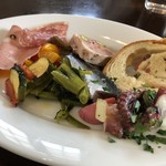 トラットリア エ ピッツェリア アミーチ - 前菜盛り盛り