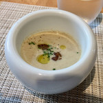 RADICE - マッシュルームのスープ(自家製サルシッチャ入り)