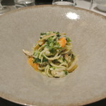 リストランテ カノフィーロ - 真鯛とタンポポ、青さのりのソース　タリオリーニ