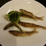 蓬左茶寮 - 肴:稚鮎の唐揚げ 川海苔おろしの清流仕立て