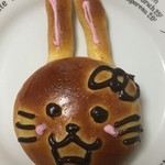ヒヨシヤ - うさぎちゃんのパン180円
