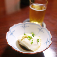 石ばし - お通しの豆腐