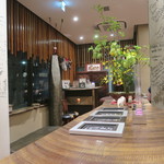 傳 - 30年4月　店内