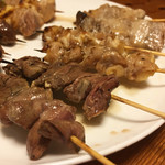 Teikuauto Yakitori Hanakin - 小ぶりですが安い割には肉質良いです