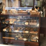 マルア ベーカリー - 