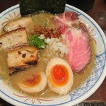 麺や 庄の - 特製らーめん(960円)