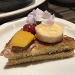 BUTTER & DEL'IMMO CAFE DINING - 