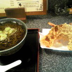 盧山 - 天ぷらそば　800円　（天ぷら別盛りver）