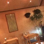 イーモンズ カフェアンドバー