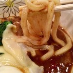 Udon Resutoran Henkotsu - うどんリフト。カレーうどんのスープがとてもスパイシー！