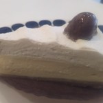 ふんわりさん - 焼いたチーズケーキマロンクリームのせ 400円