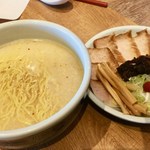 らーめん山頭火 沖縄那覇店 - 