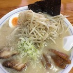 ラーメン利尻 - とんこつ塩ラーメン こってり