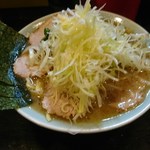 家系ラーメン ジェット家 - ネギチャーシュー並（固濃少）1000円