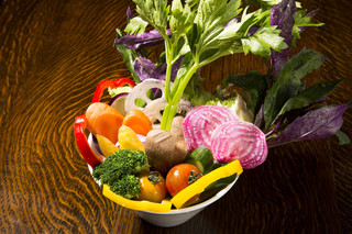 Wine Sakaba LONGING HOUSE Karuizawa - 元気な野菜たちのバーニャカウダ