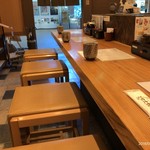 とやま鮨らーめん - カウンタ席です。