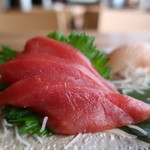 白金魚食堂 - マグロ