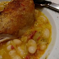 Bistro Buzz 赤坂 - ほくほく白インゲン