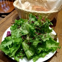 Bistro Buzz 赤坂 - ランチサラダ