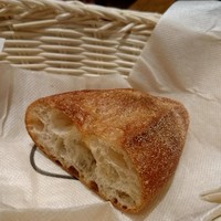 Bistro Buzz 赤坂 - ランチセットのバケット