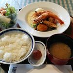 洋食勝井 - エビフライランチ