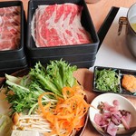 どん亭　 - 牛カルビ + 豚ロース + 最初のお野菜